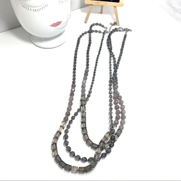 CHICO’S MULTI STRAND BEADED LONG NECKLACE GRAY - Picture 7 of 7